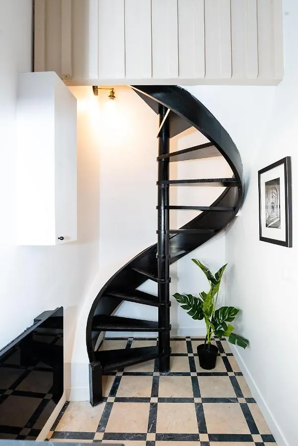 Apartament Luxurious Triplex - Marais & Montorgueil Paryż